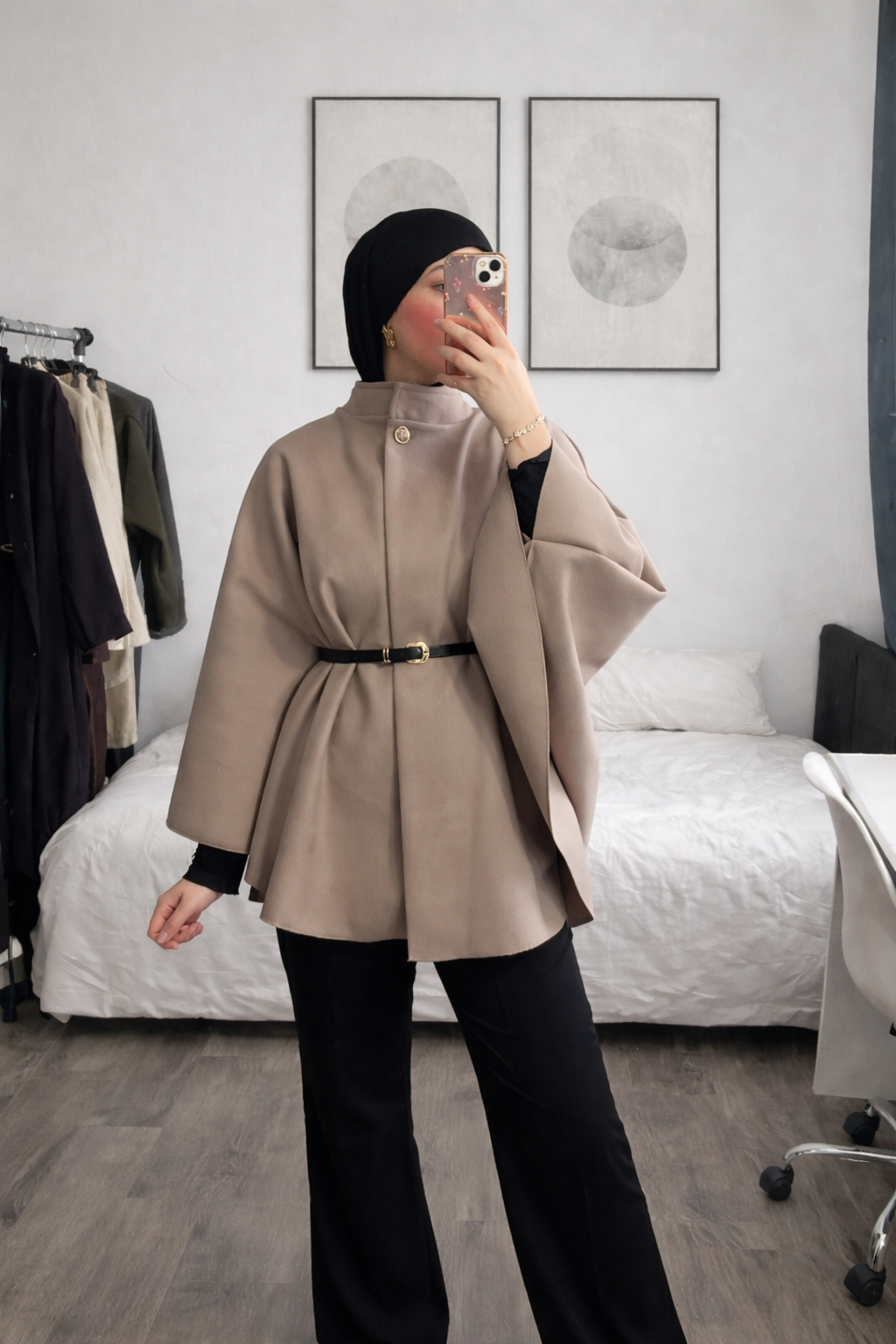 Manteau avec ceinture intégrée