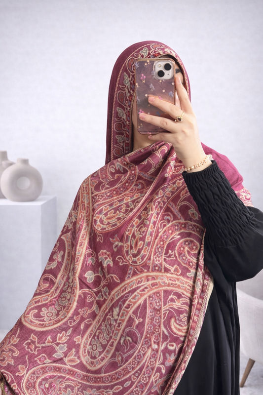 Pashmina Rosalia