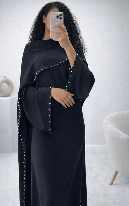 robe perlée noire