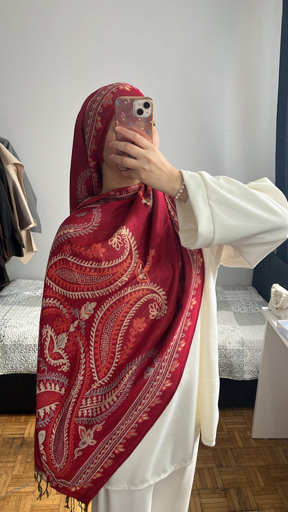 Pashmina Rouge