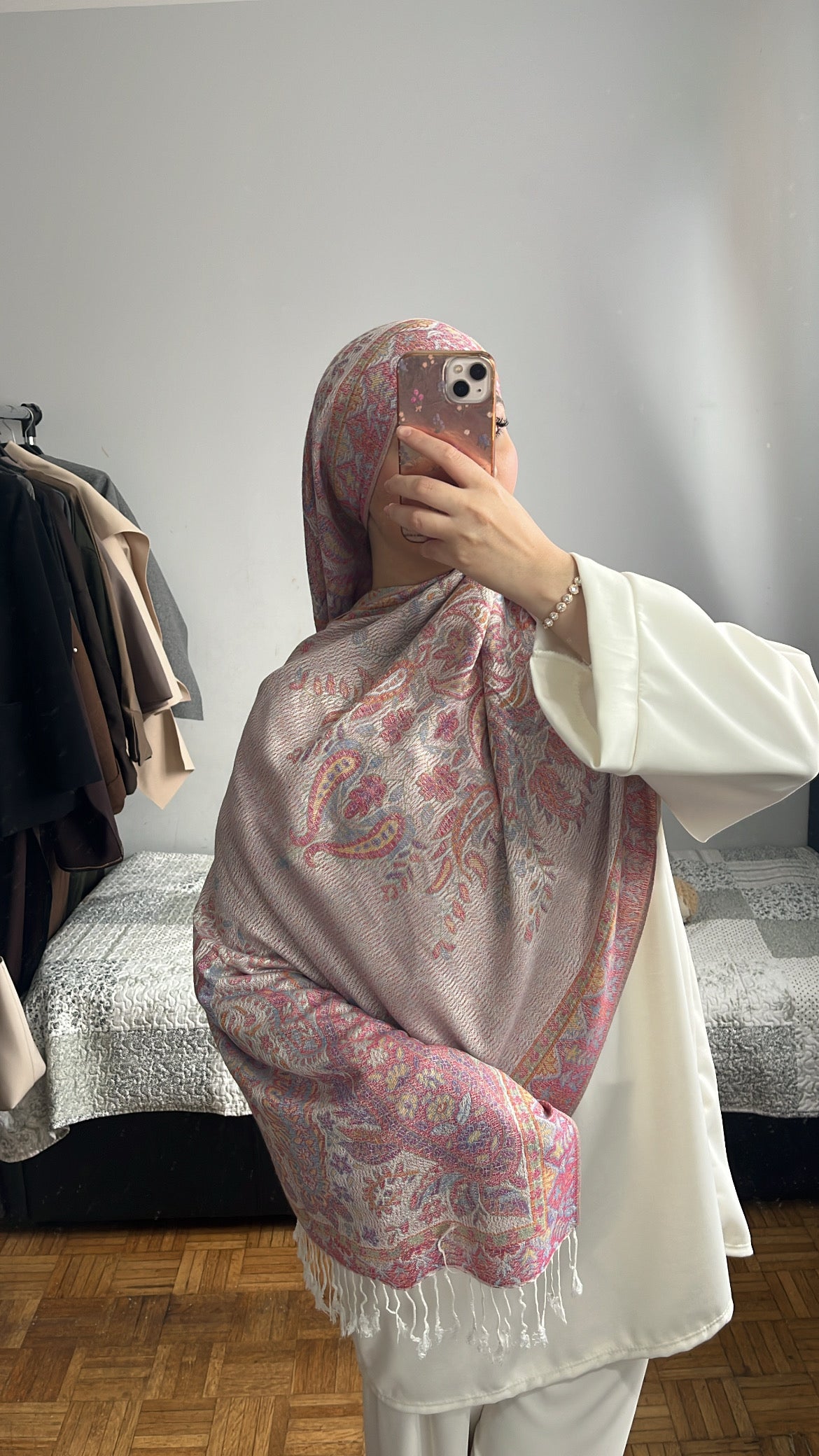 Pashmina Rose claire