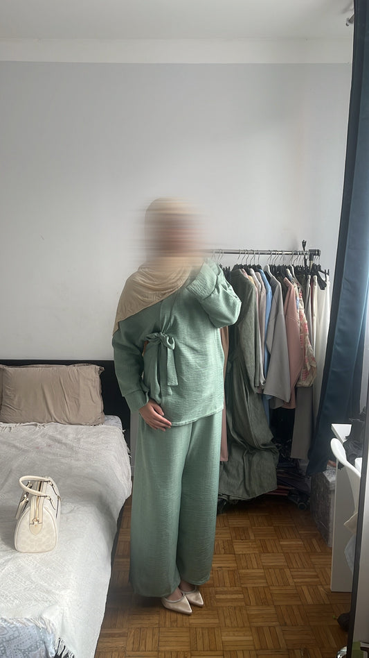 Ensemble Cache-Coeur vert clair